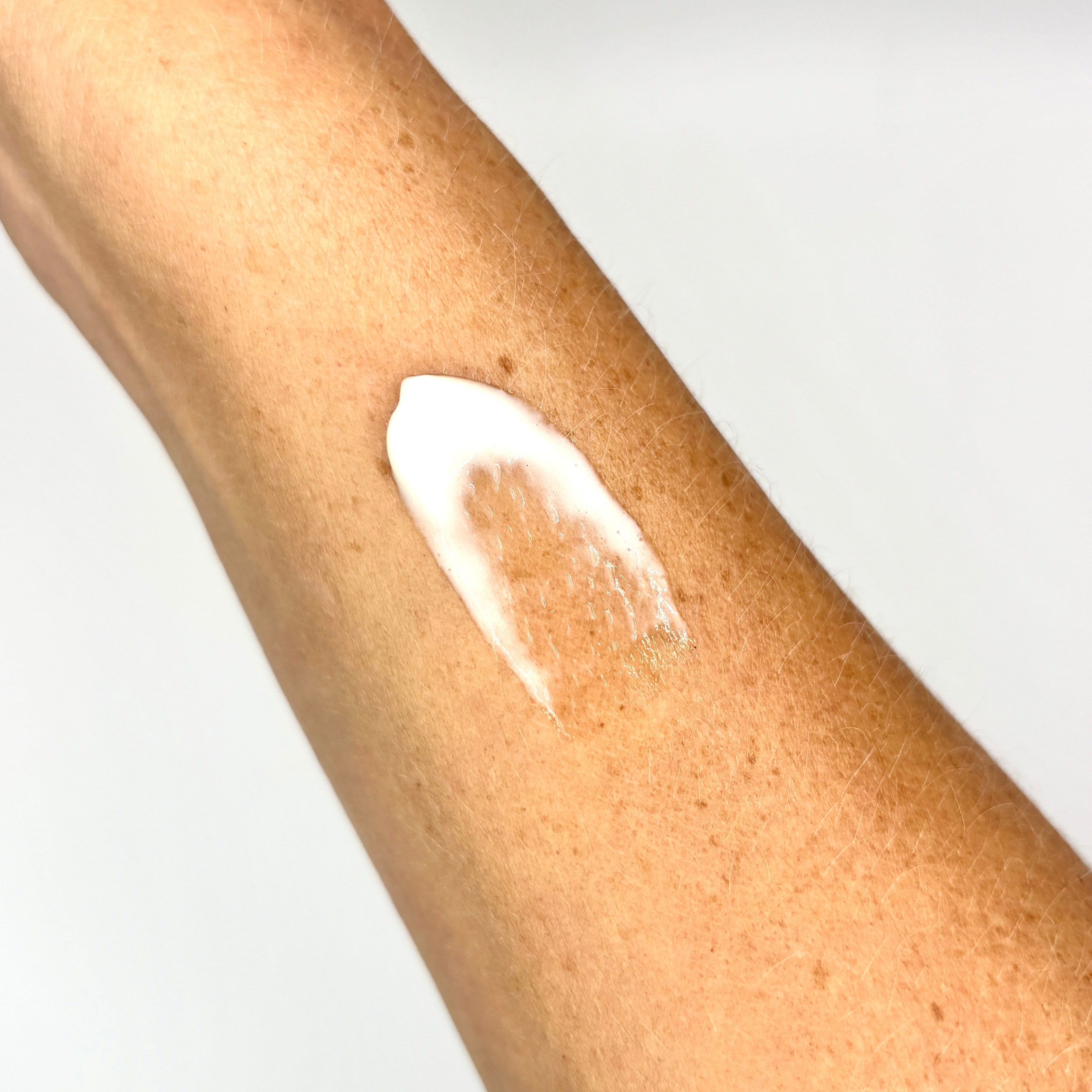 Lavish Natural Lotion – Calming Lavender Luxury for Sensitive Skin - 8oz